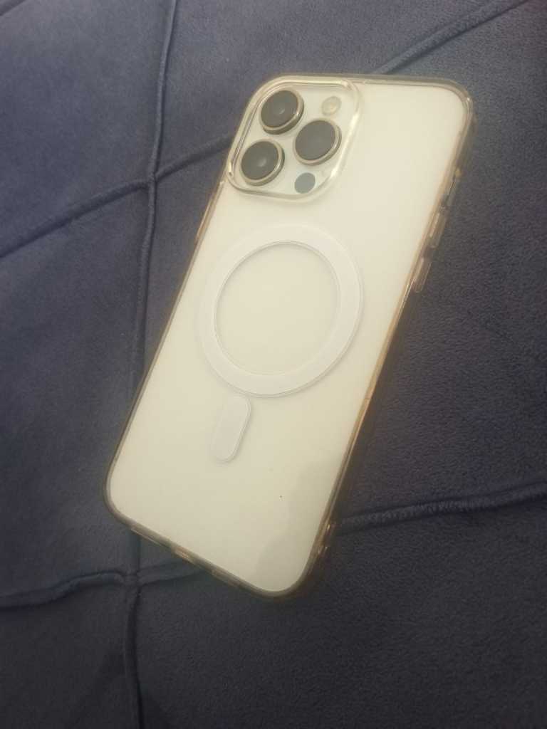 A picture of iphone 14 pro Max