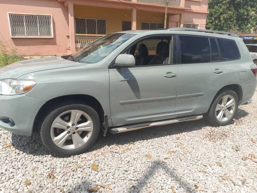 A picture of Car
