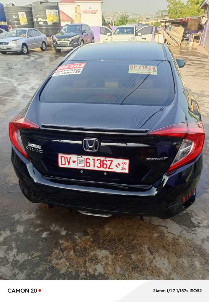 A picture of 2019 HONDA CIVIC SPORTS