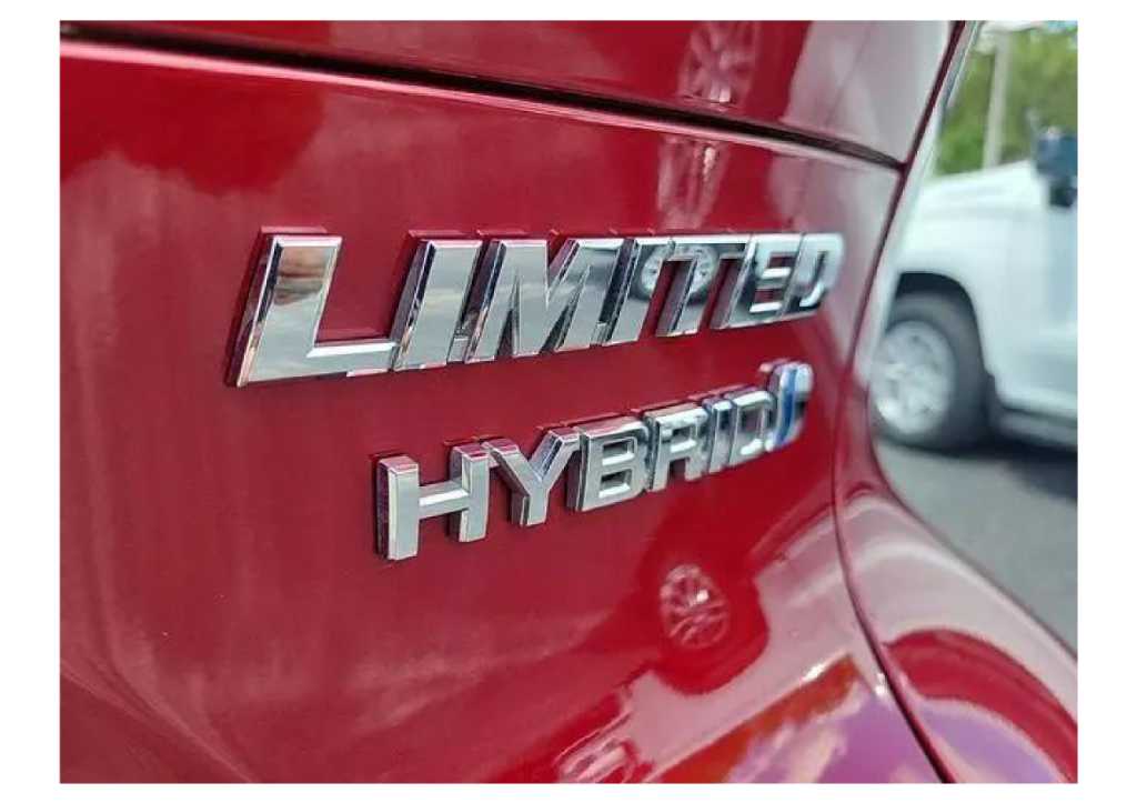 A picture of Neatly Used 2021 Toyota Venza Limited