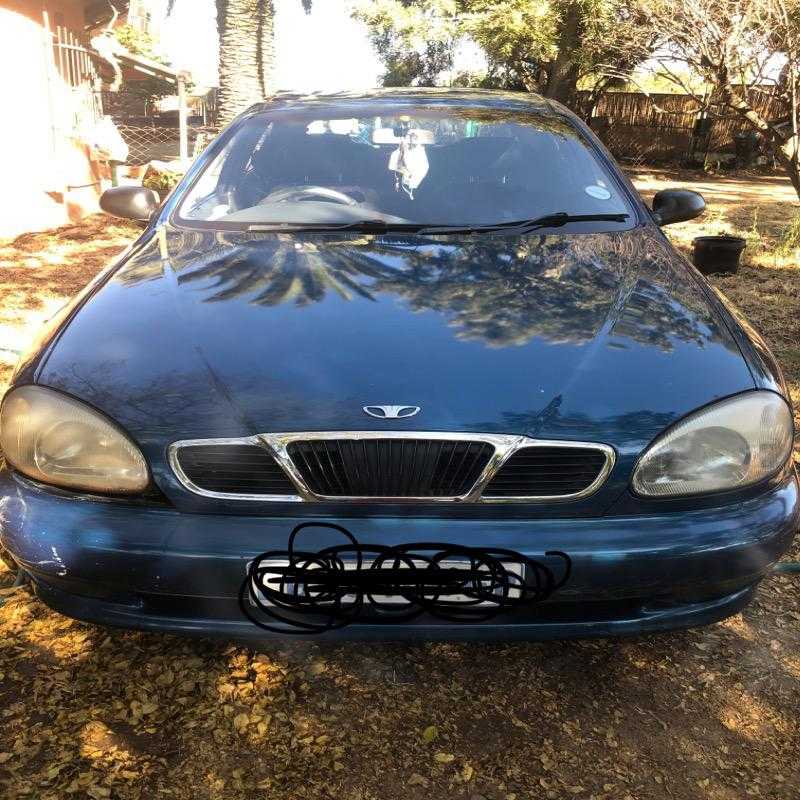 A picture of 2000 Daewoo Lanos SX 1.6 blue 