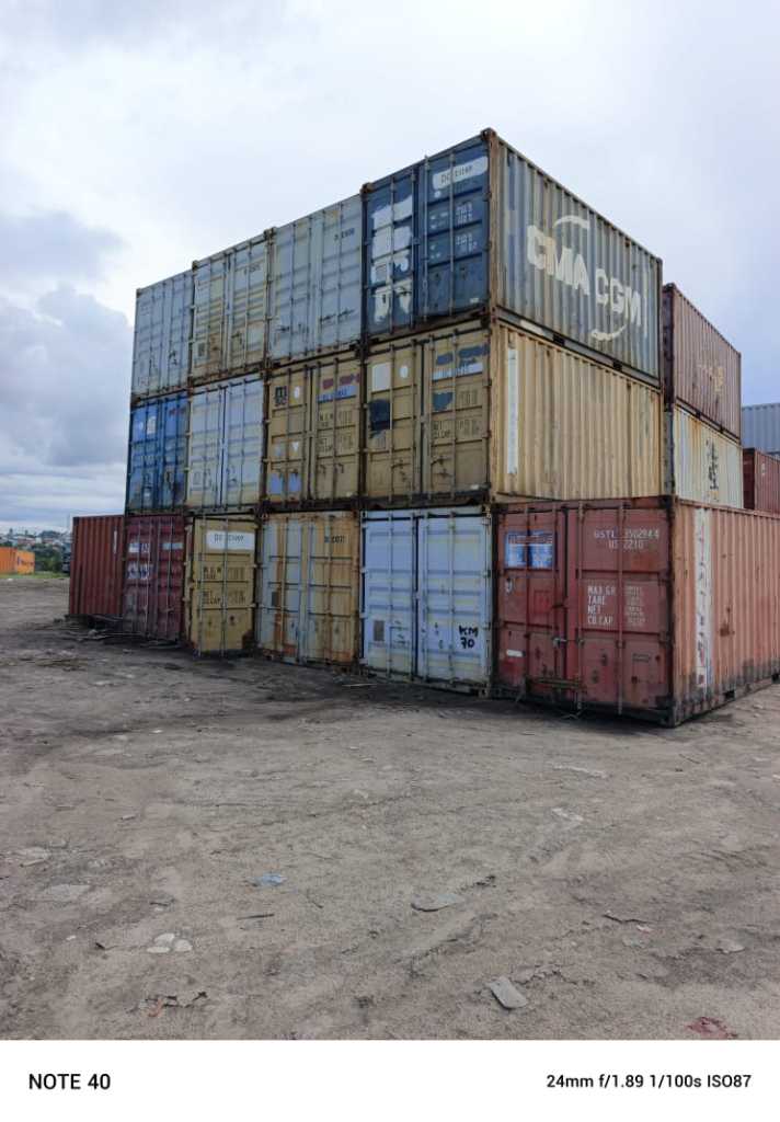 20 FEET CONTAINERS 