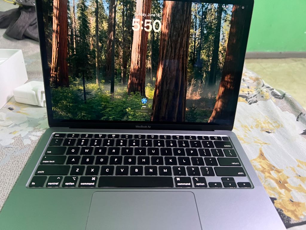 MacBook air