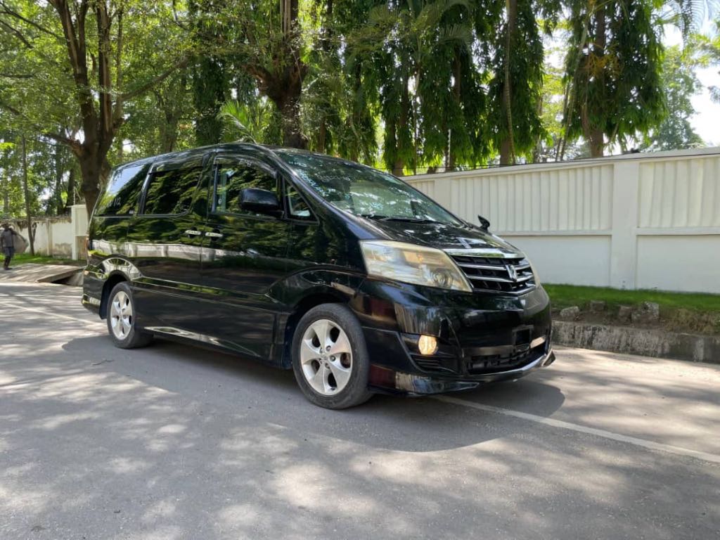 TOYOTA ALPHARD CHASSIS