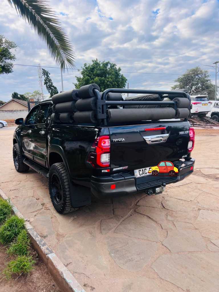 A picture of Toyota hilux legend 2020