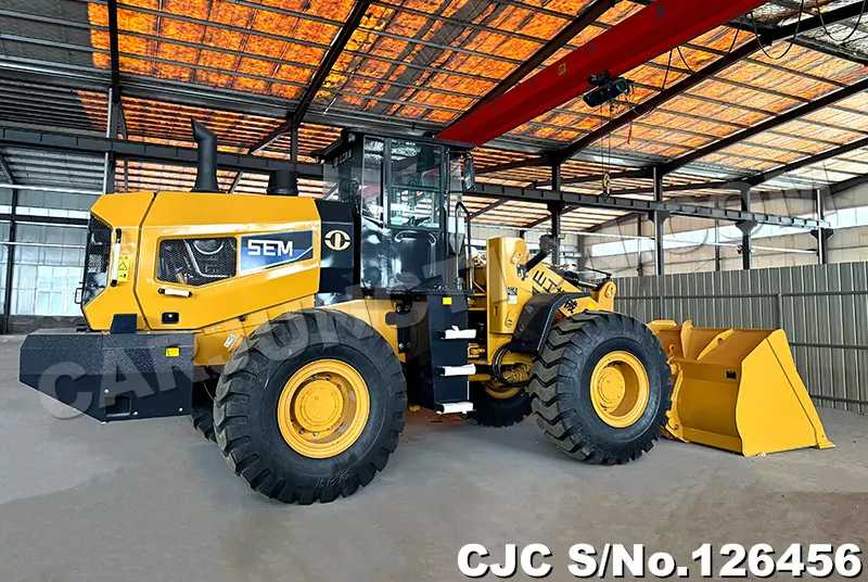 A picture of SEM 655F Wheel Loader