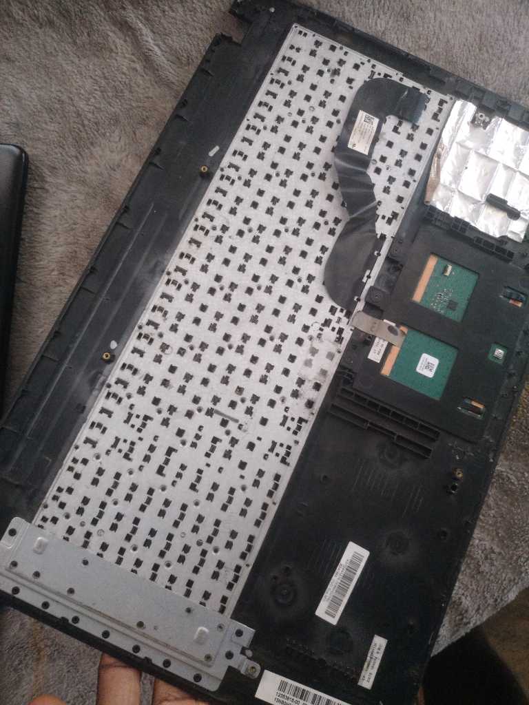 A picture of ASUS keyboard