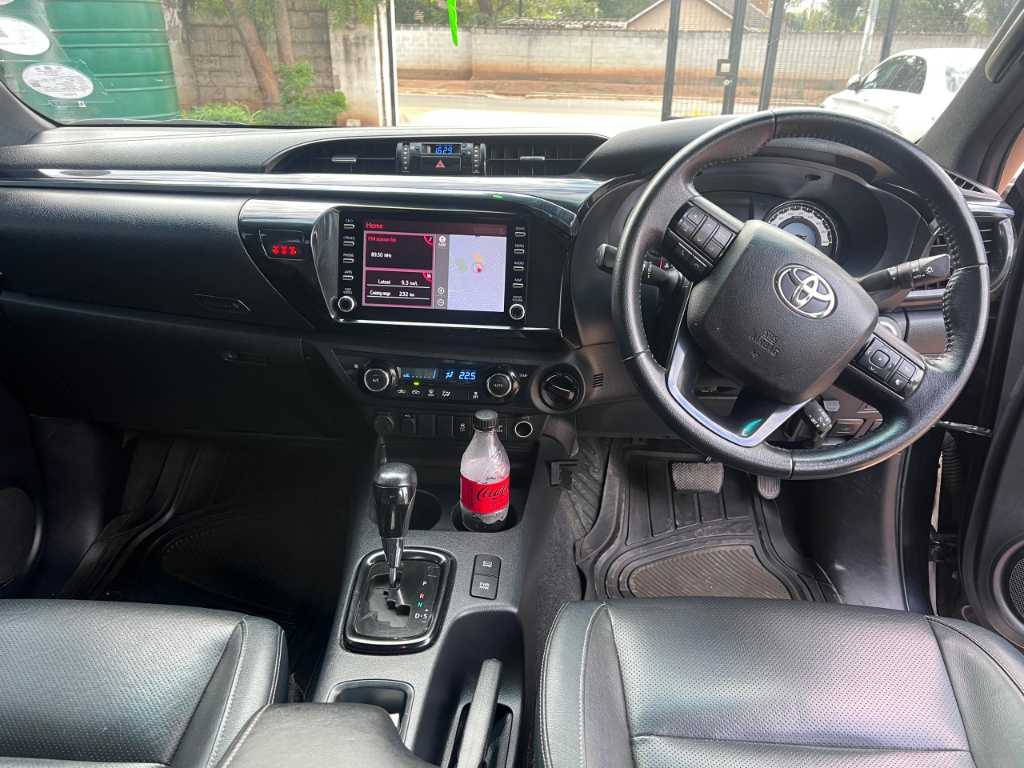 A picture of Toyota hilux legend 2020
