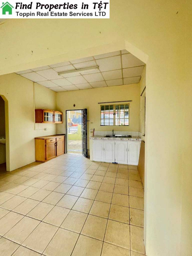 A picture of Cozy Expandable Home in Union Hall Just 1.1M