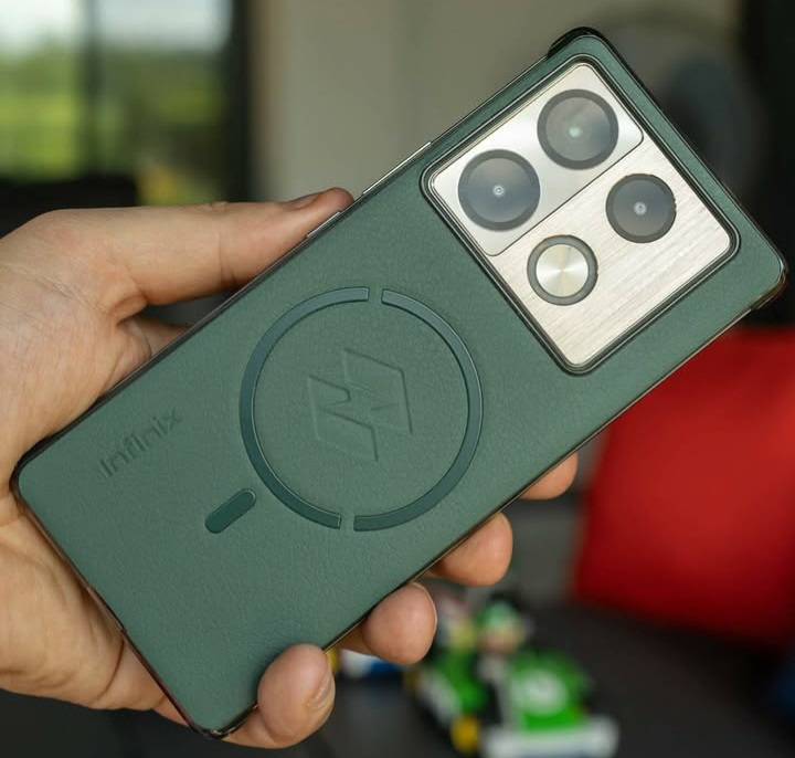 A picture of Infinix Note 40 Pro 256GB 