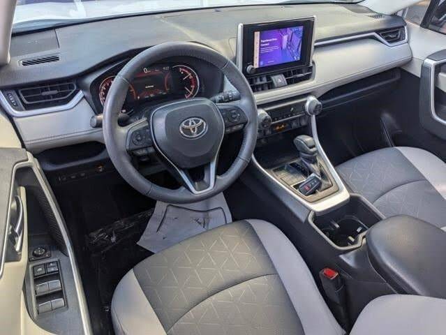 A picture of Selling My 2023 Toyota Rav4 Xle Awd