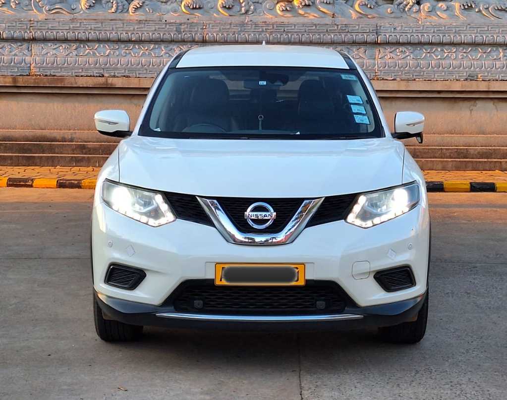 A picture of Nissan Xtrial 
