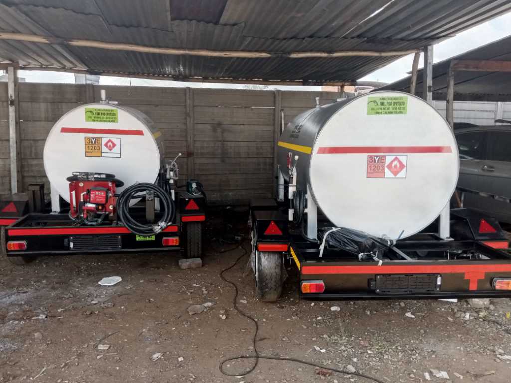 A picture of Lowbed trailer 