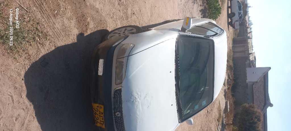 A picture of Toyota corolla crystalite