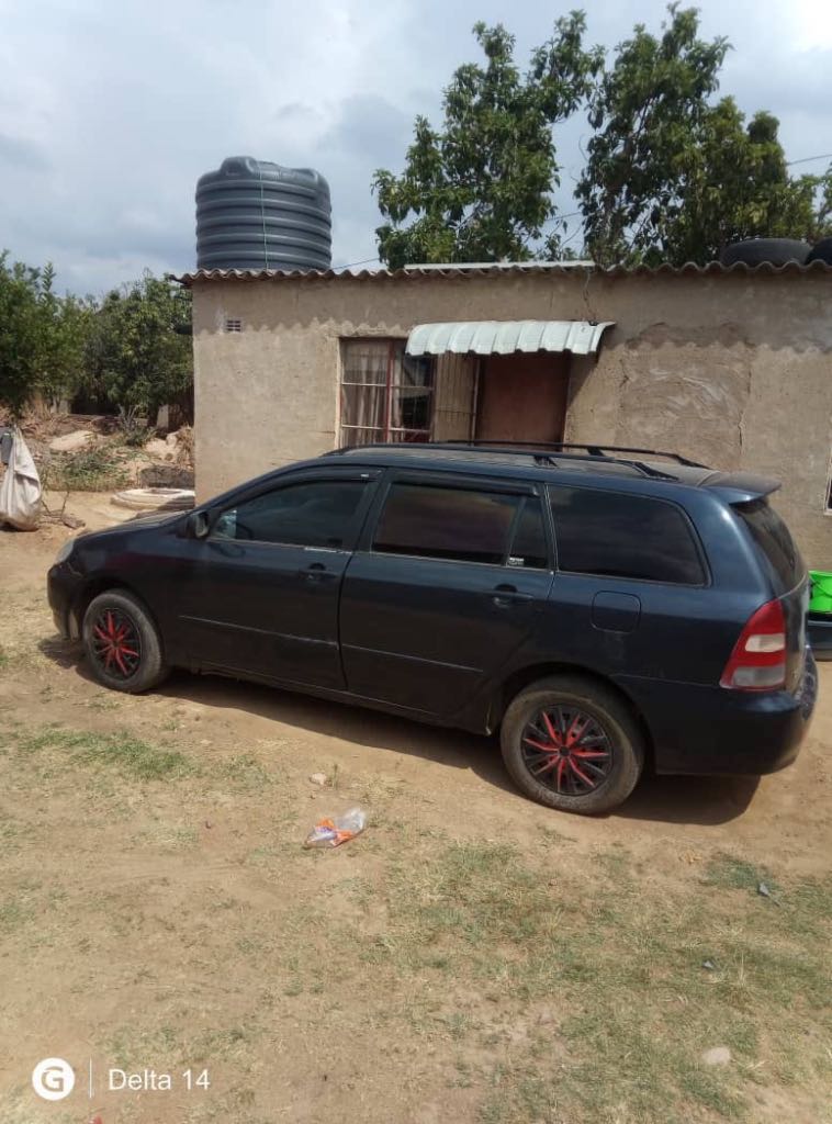 A picture of Toyota feilder