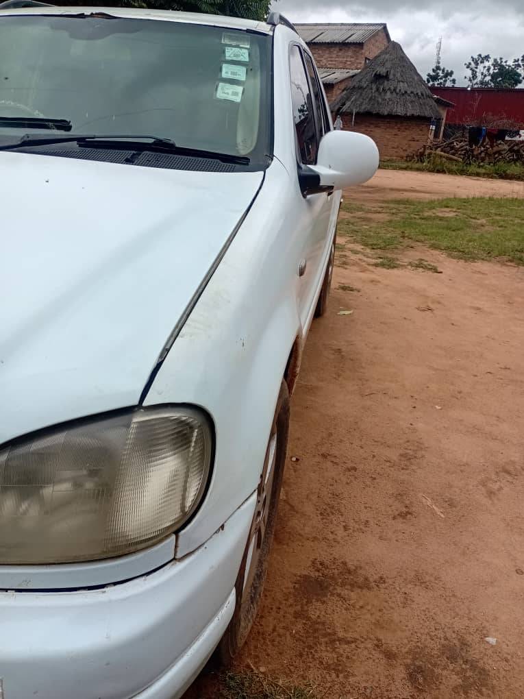 A picture of Benz ML270