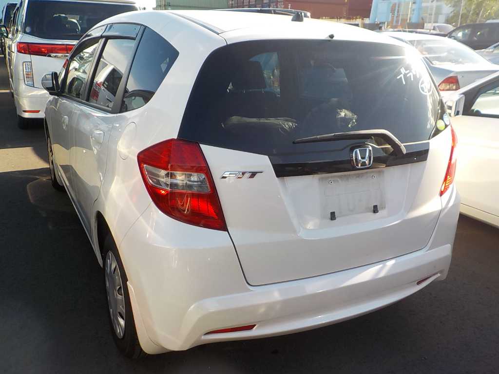 A picture of 2011 Honda Fit Hybrid