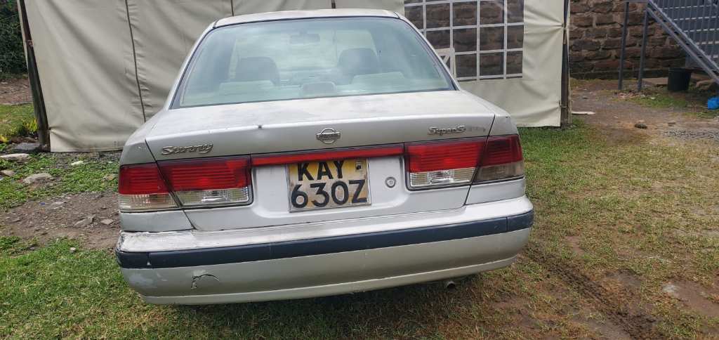 A picture of Nissan Sunny B15