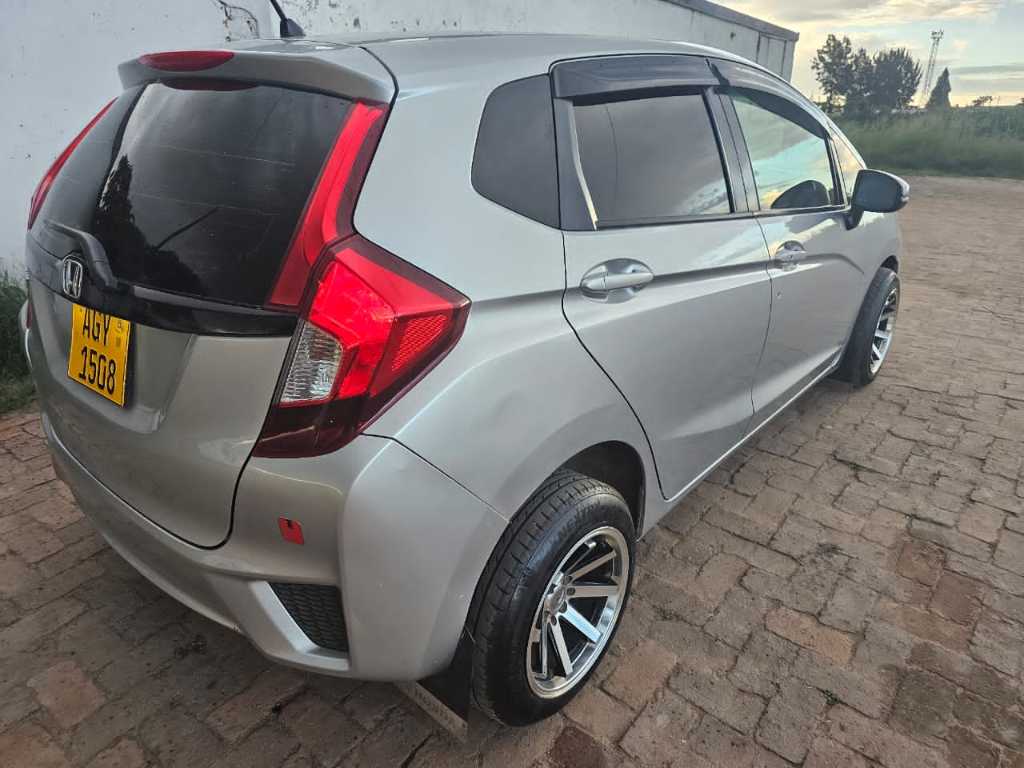 A picture of Honda Fit Gk3 2017 Model