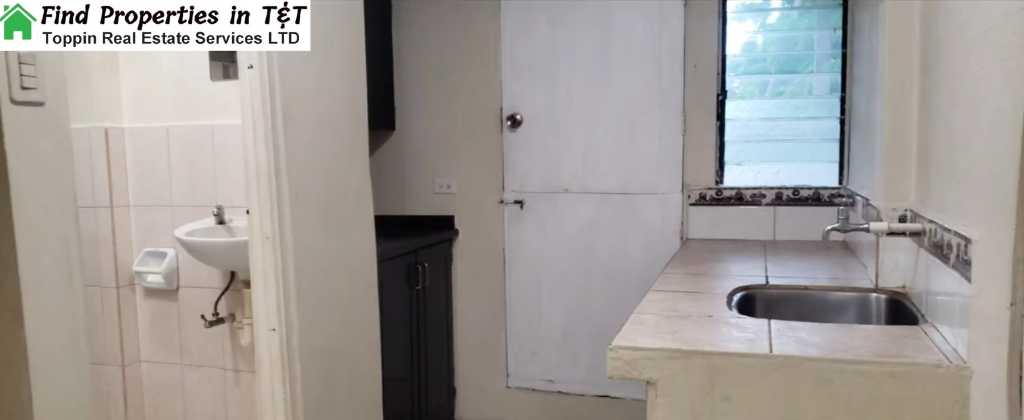 A picture of Affordable 1 Bedroom Apartment in Montrose Just 1 800