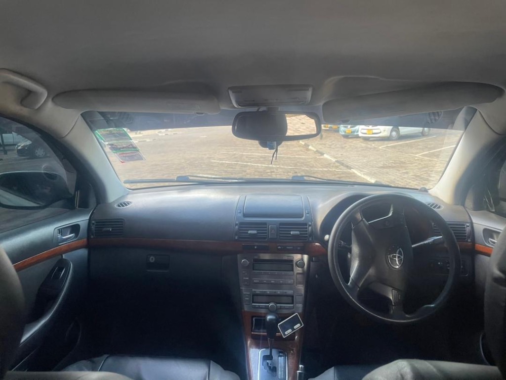 A picture of 2008 Toyota Avensis Automatic . 3100USD Neg 0777292476.