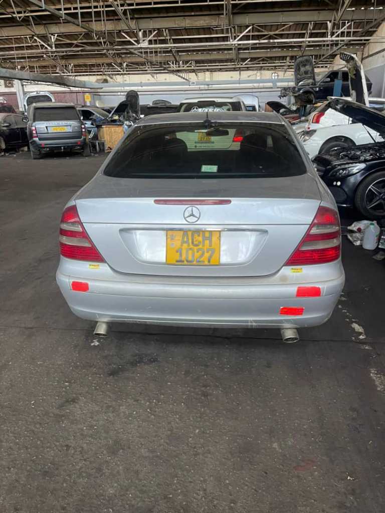 A picture of Benz good condition
