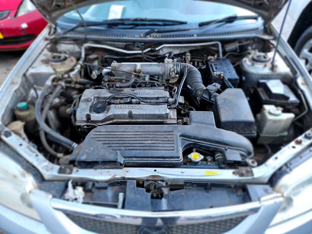 A picture of Mazda familia 2002