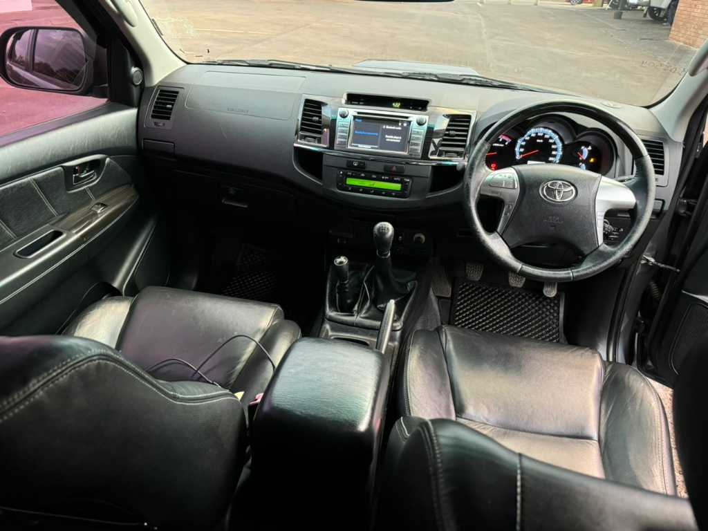 2014 Toyota Fortuner 
