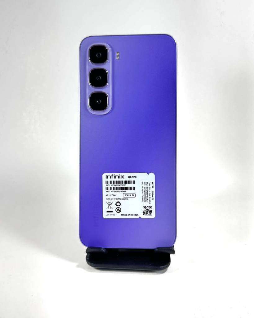 A picture of Infinix Hot 60i 256GB Storage 5145Mah Battery 45 Watts Charger