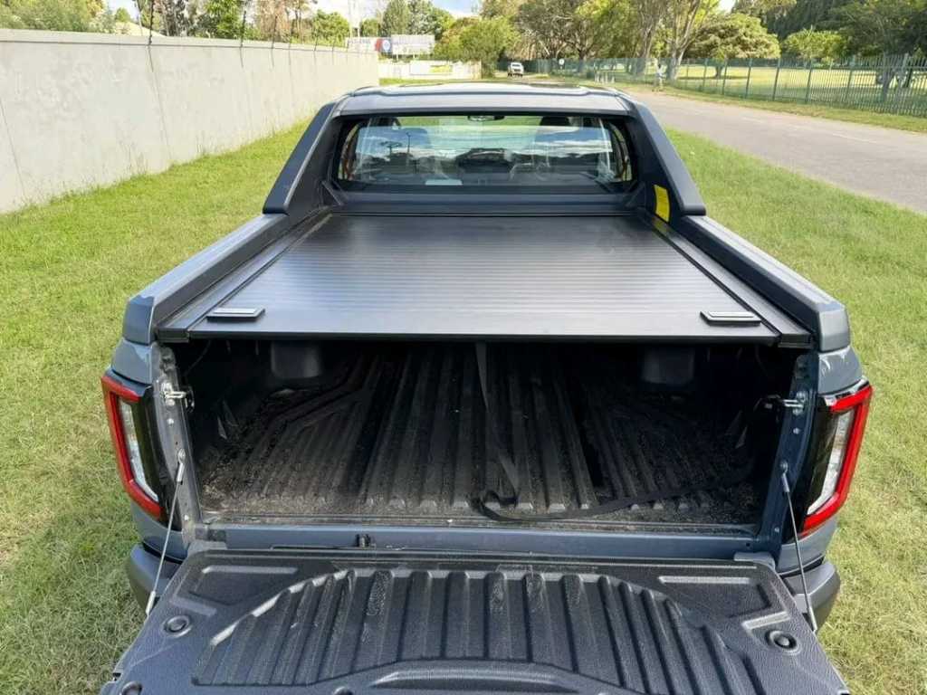 A picture of Toyota hilux overland plus