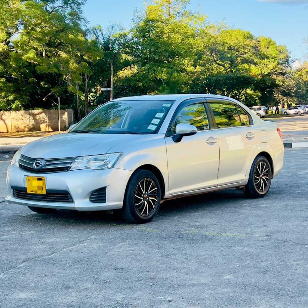 A picture of Toyota Corolla Axio
