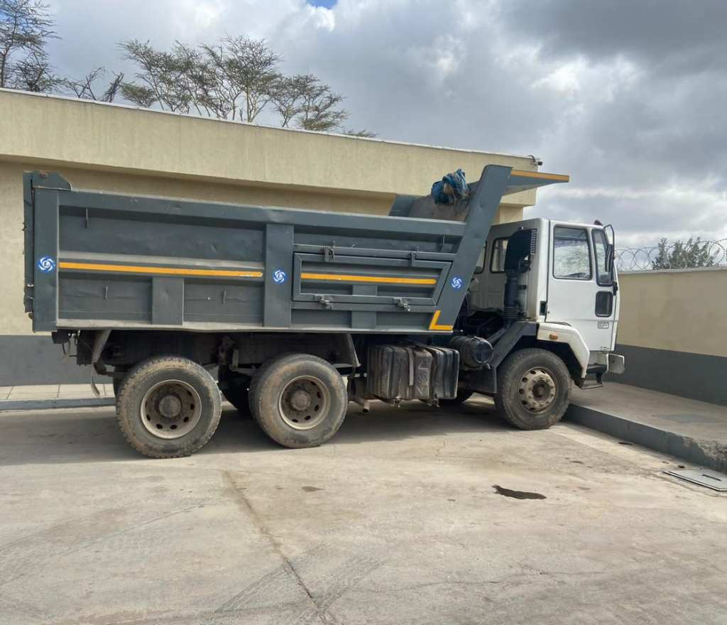 ASHOK LEYLAND TIPPER 2518IL  for SALE!!!