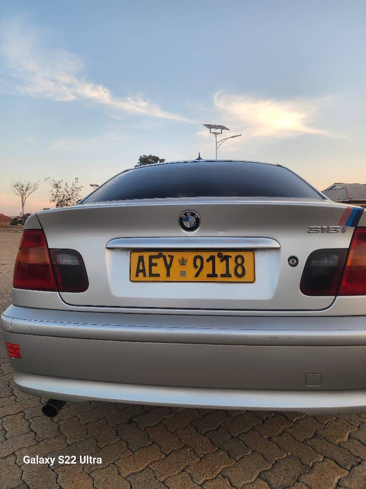 A picture of Bmw 318i E46 2005 model