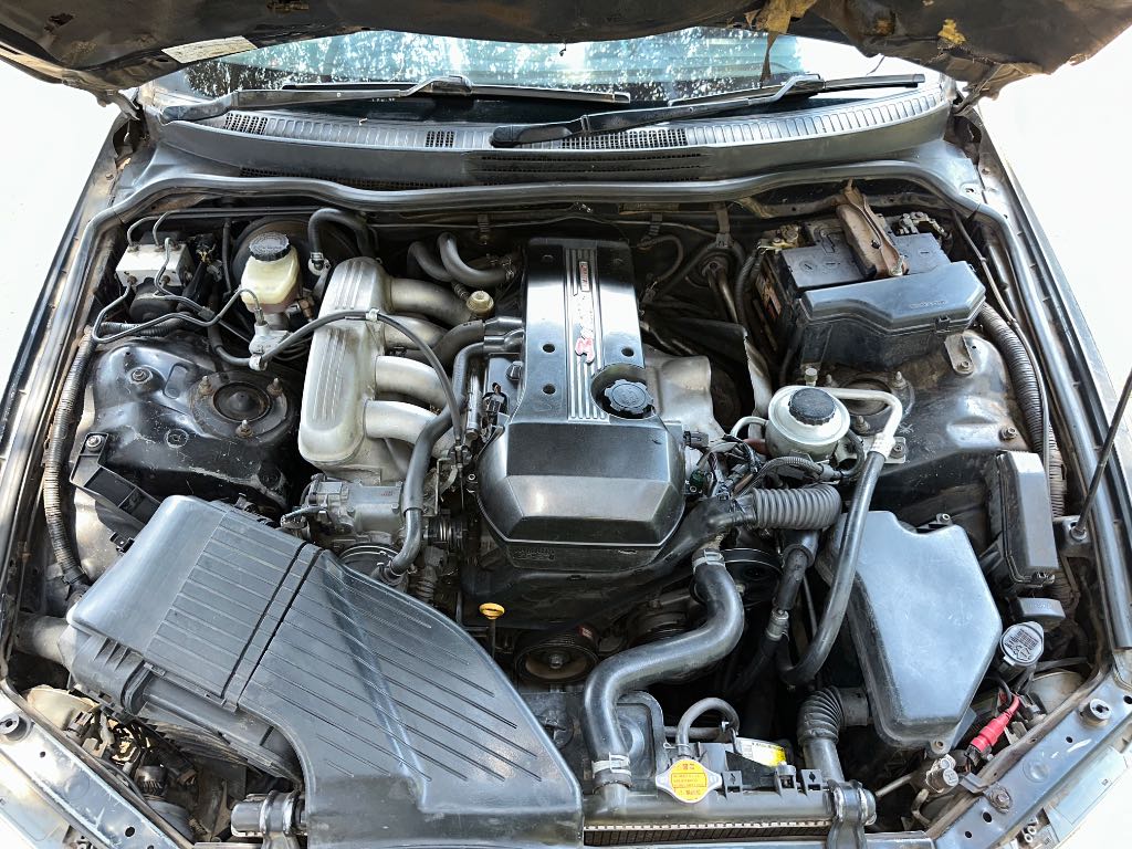 A picture of Altezza 4 Cylinder Automatic . 3500USD Neg 0772366924 .