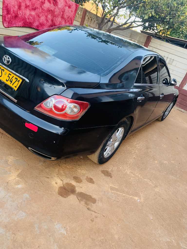 A picture of TOYOTA MARK X