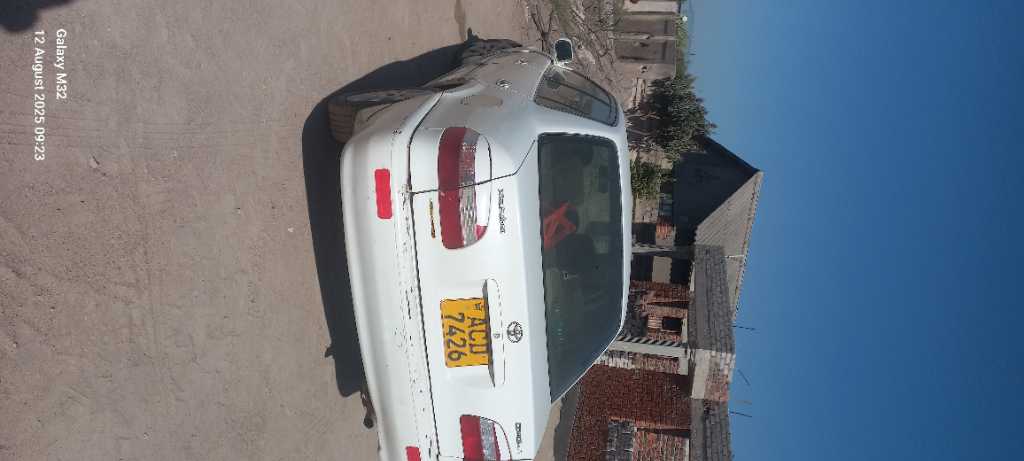 A picture of Toyota corolla crystalite