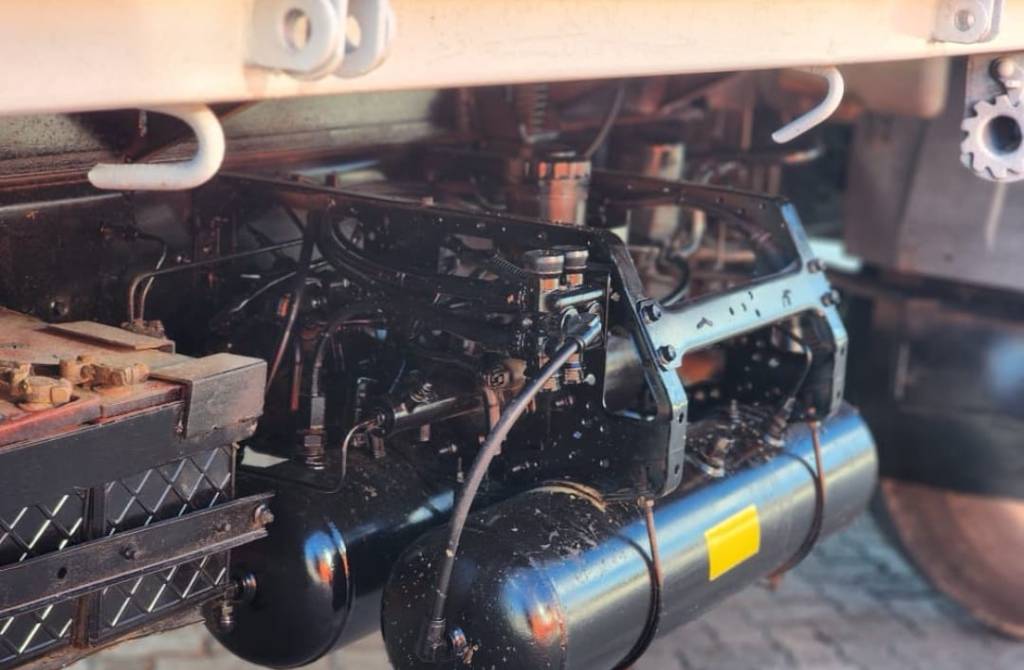 A picture of 10 TONNE ISUZU TRUCK