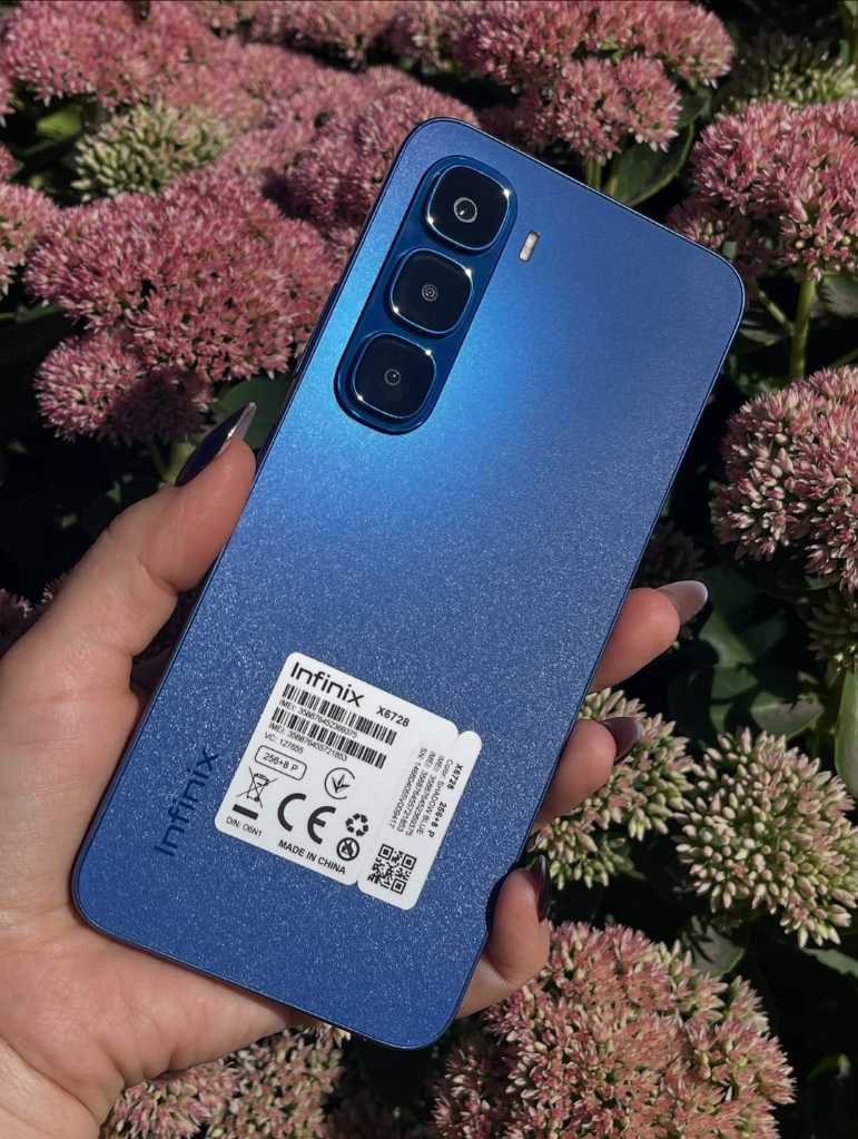 A picture of Infinix Hot 60i 256GB 