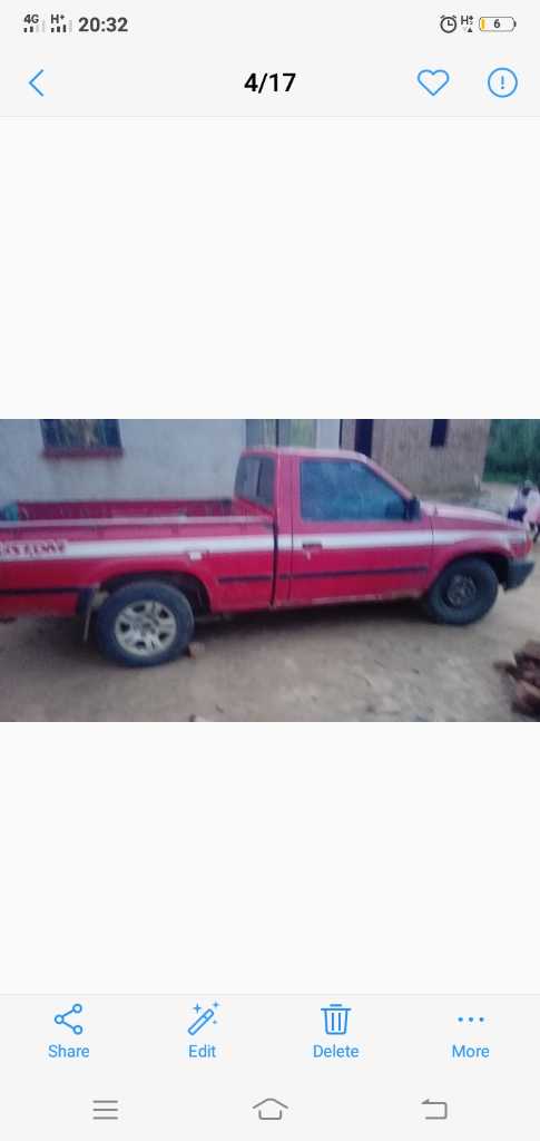A picture of Nissan hardbody petrol