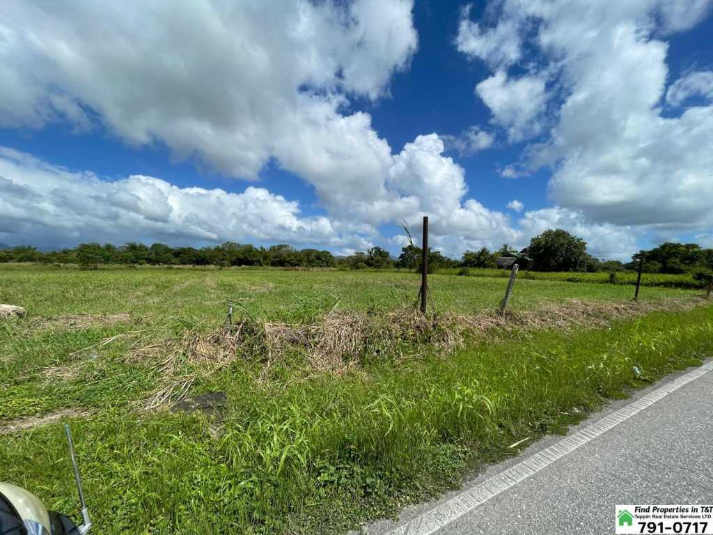 A picture of  Prime Investment Opportunity 1.5 Acres Land in St. Helena