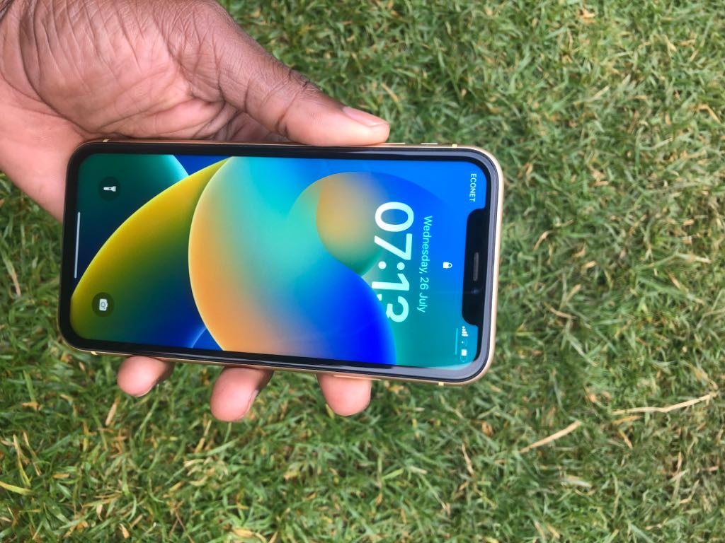 A picture of iPhone XR 64GB