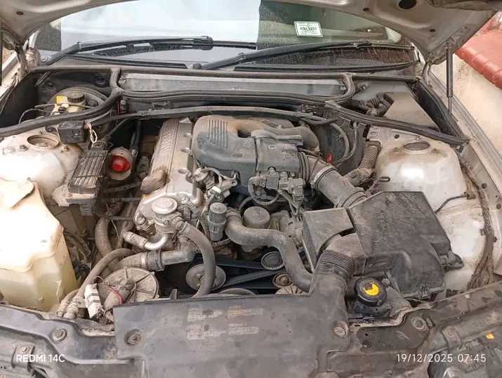 A picture of Bmw 318i