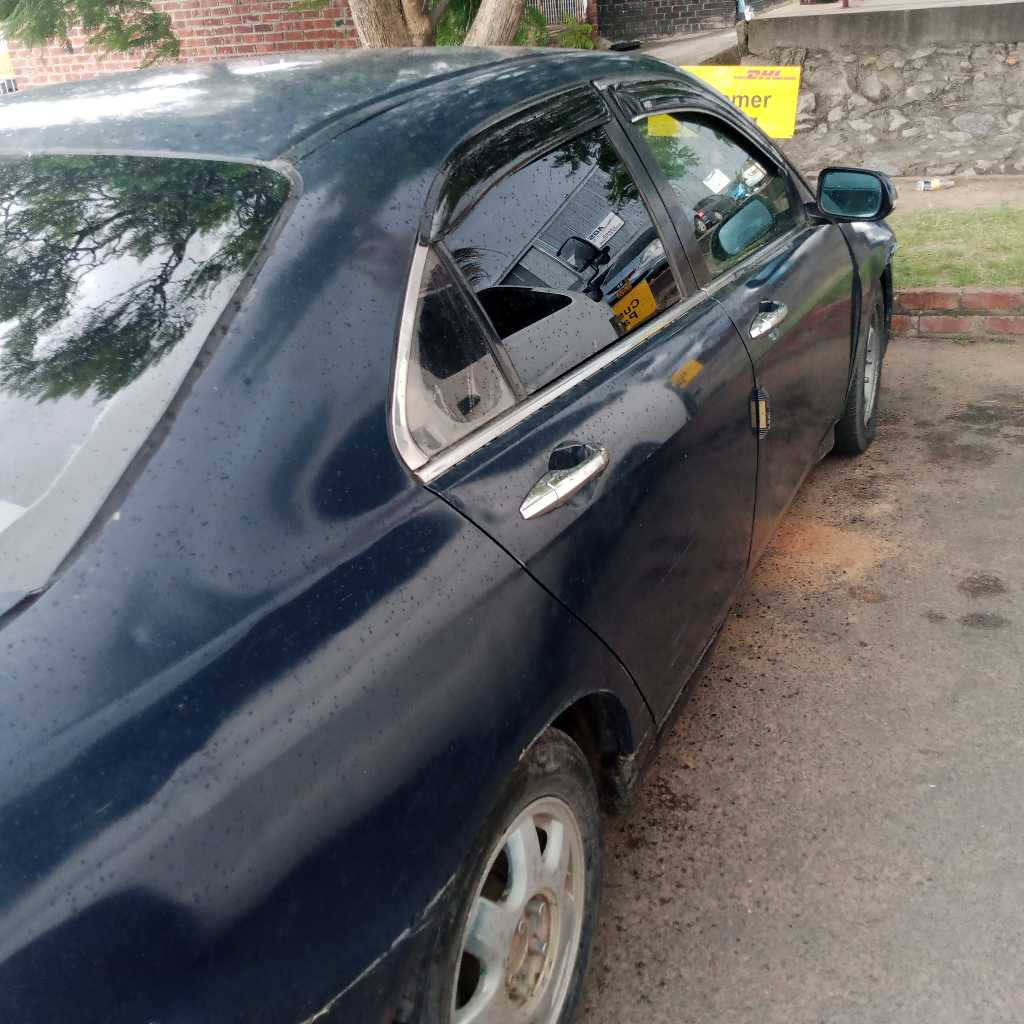 A picture of Honda Accord 2003