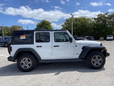 A picture of WTS Unlimited Sport S 4WD Used 2020 Jeep Wrangler
