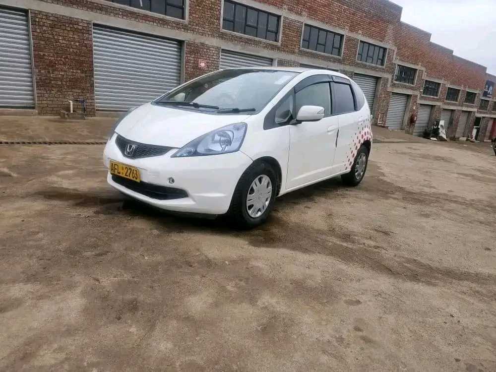 A picture of Honda Fit ge6