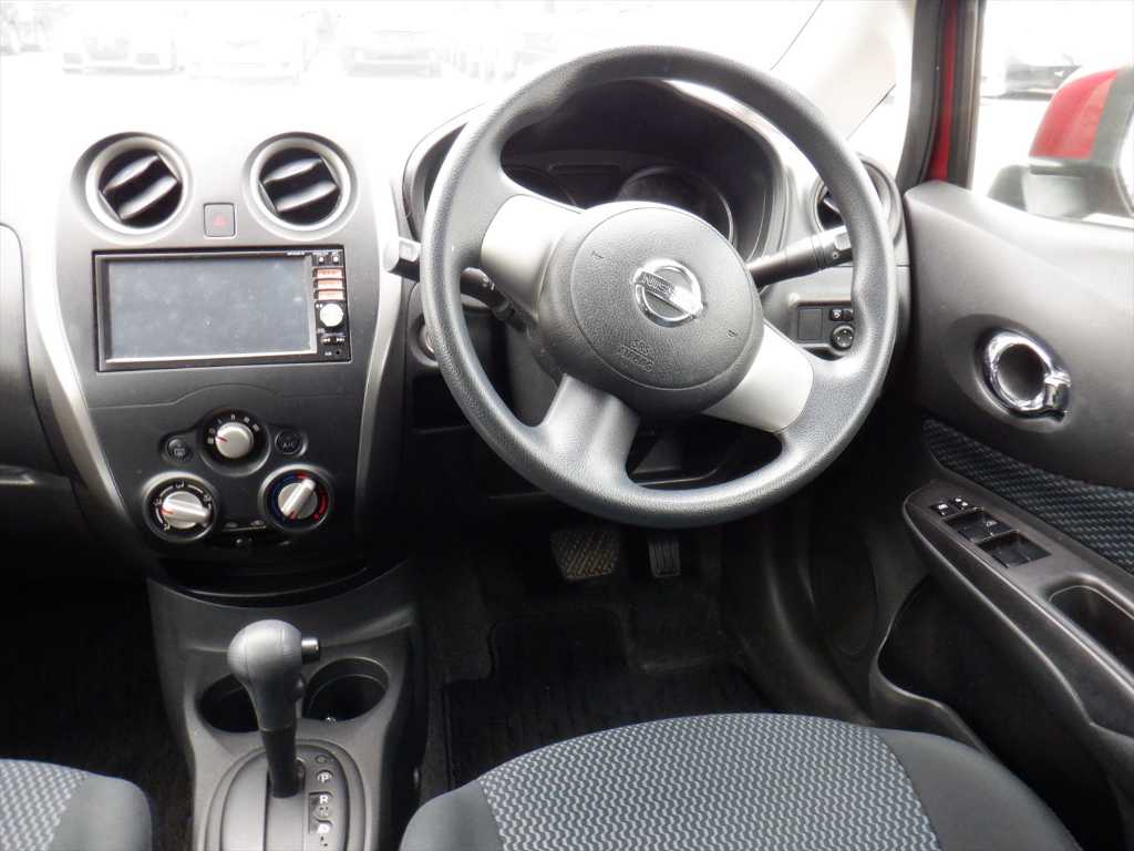 A picture of 2013 Nissan Note 