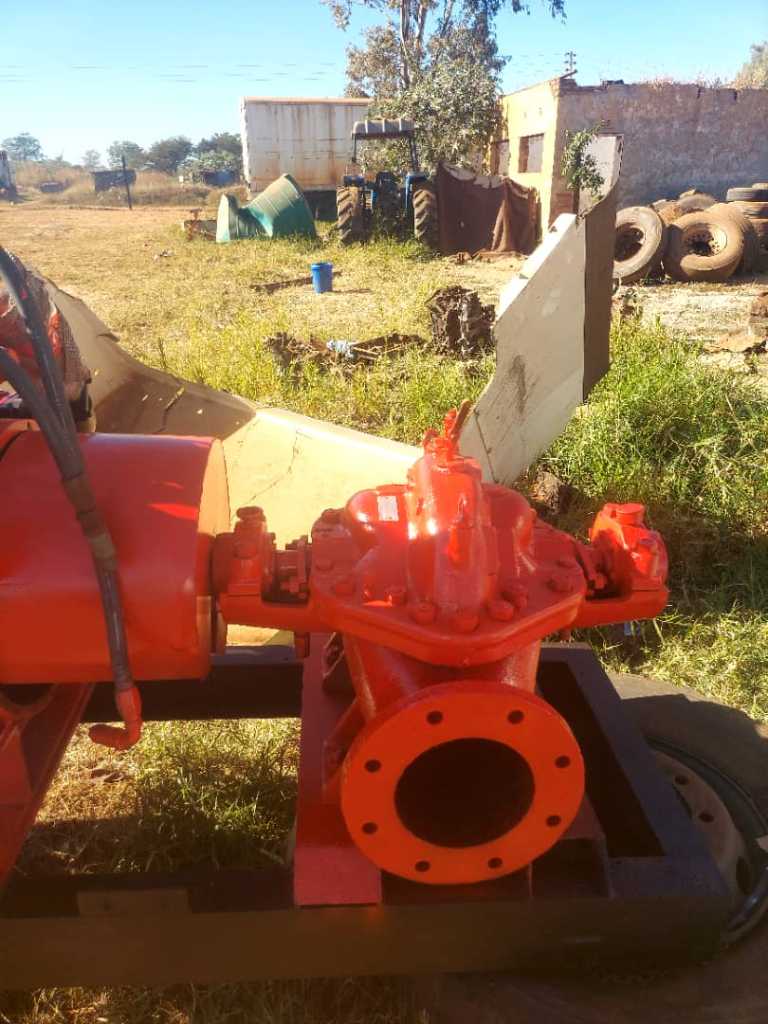 A picture of Cummins v378 disiel water pump