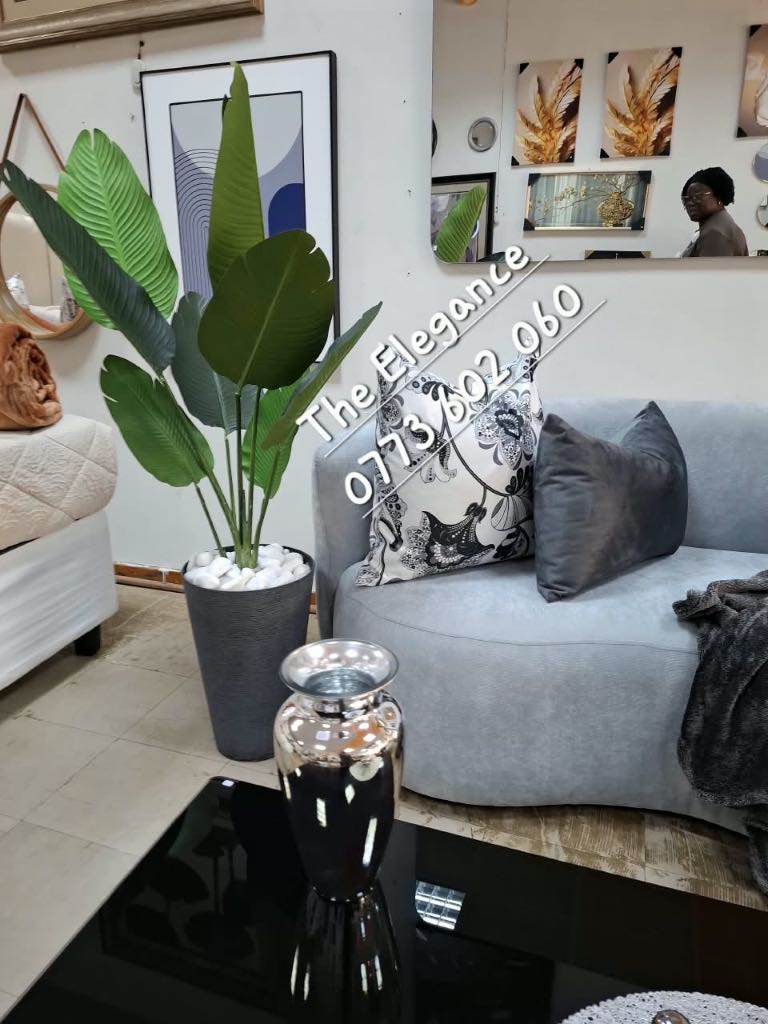 A picture of Love couch 2 Seater