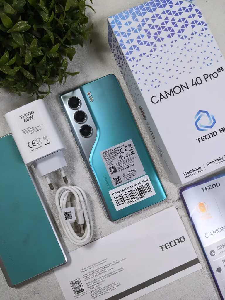 A picture of Tecno Camon 40 Pro 256GB 8GB RAM Curved Screen Fantastic