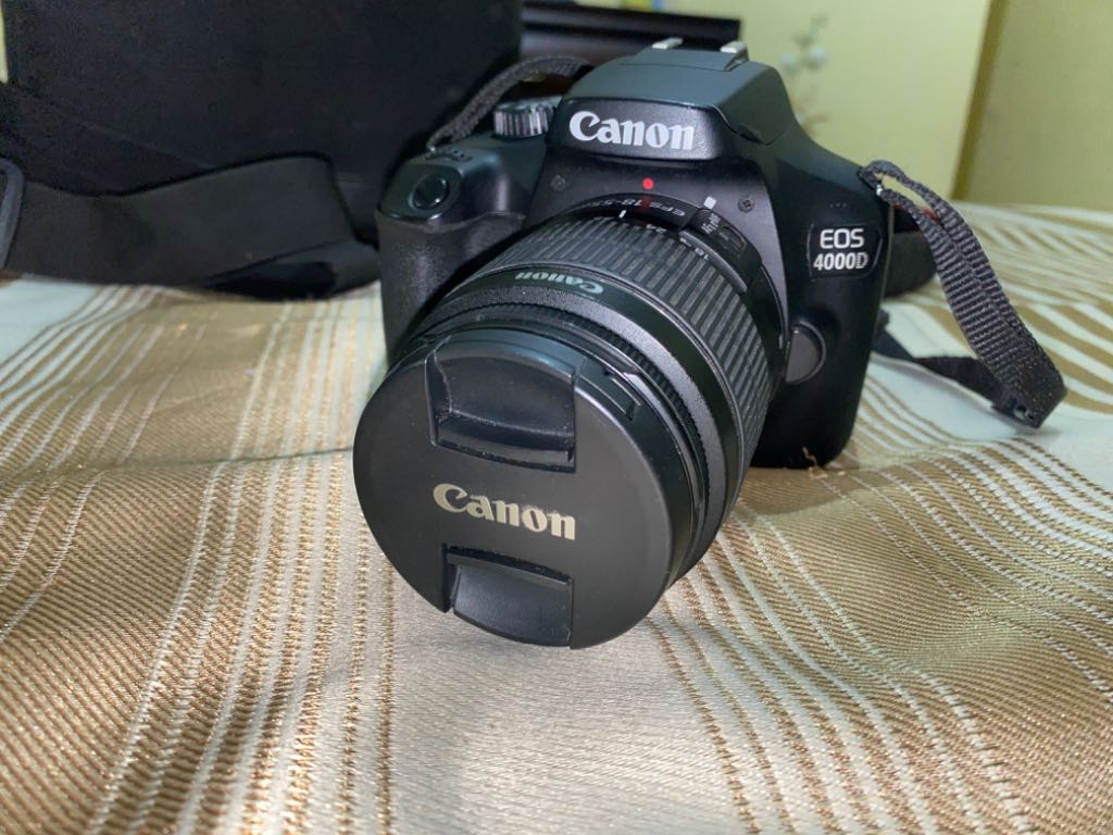 CANON EOS 4000D